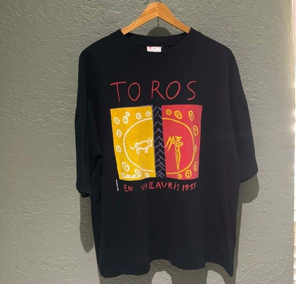 Vintage 90's PICASSO Art Tee Toros En Vallavris 1997 T Shirt Original T Shirt 90
